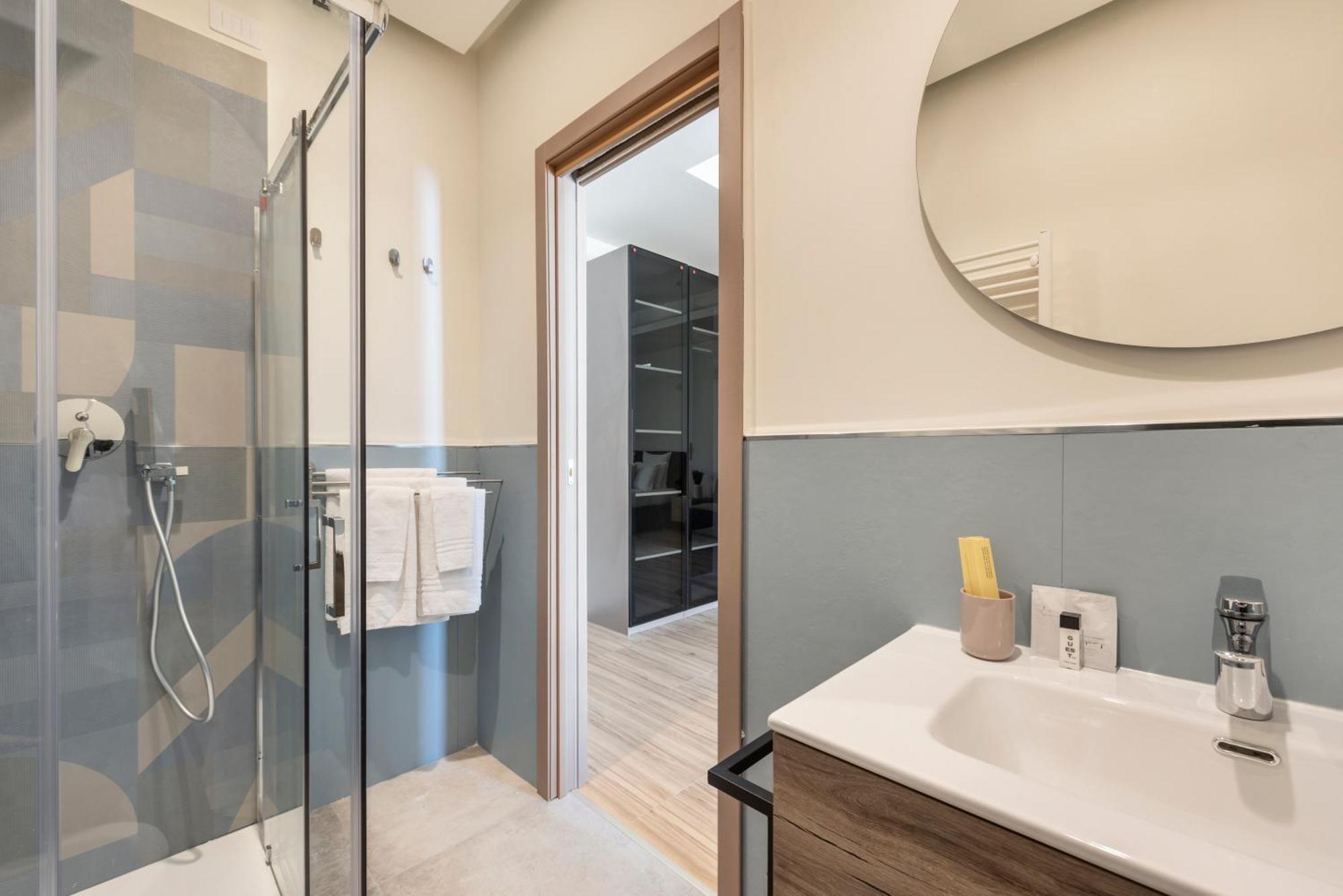 Domus 28