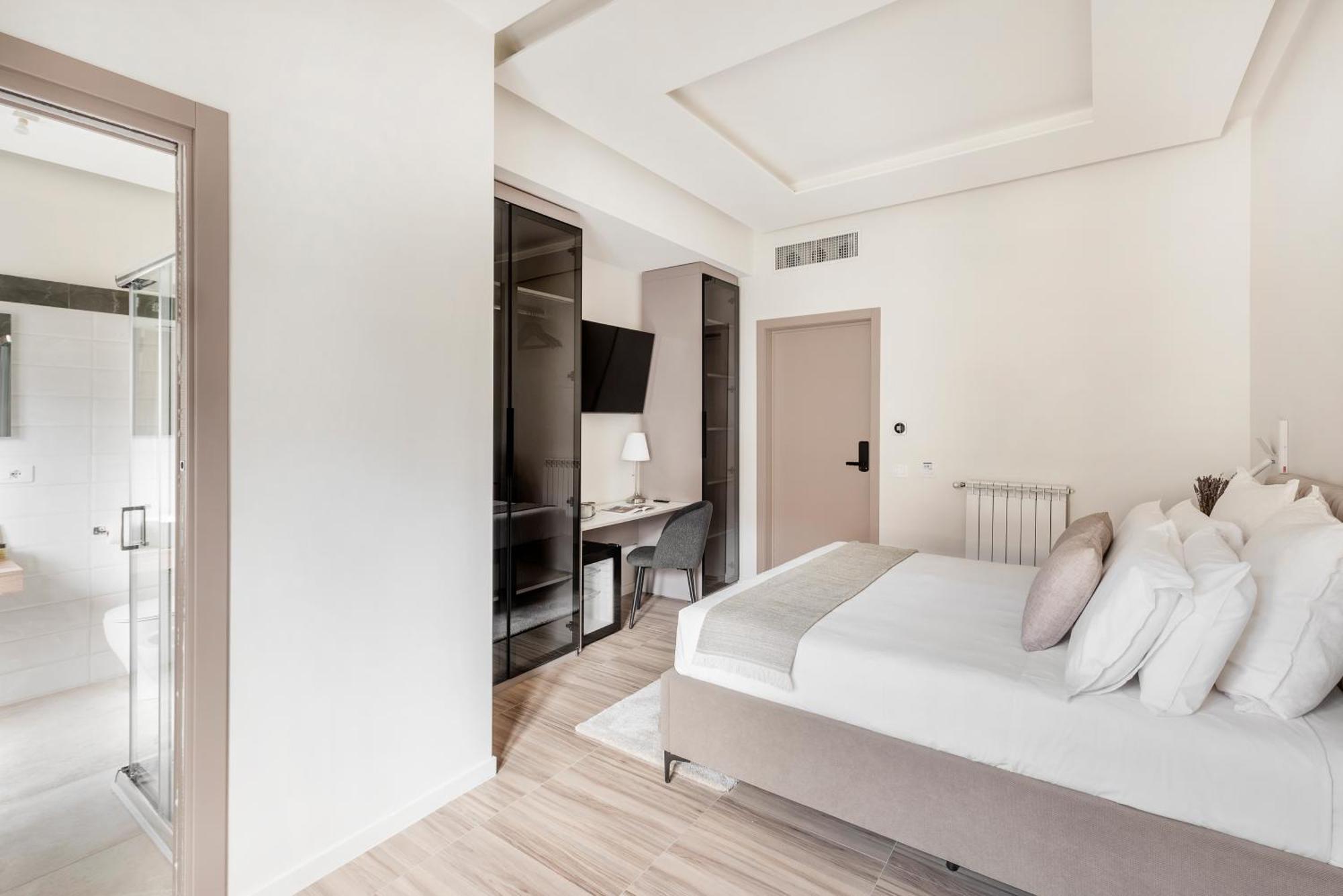 Domus 28 * Roma